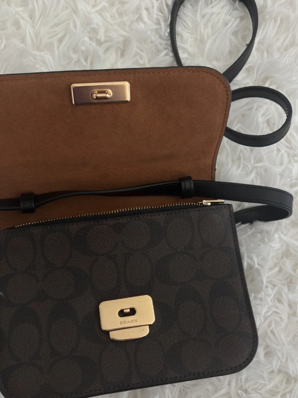 Coach crossbody bag - Picture 2 of 5